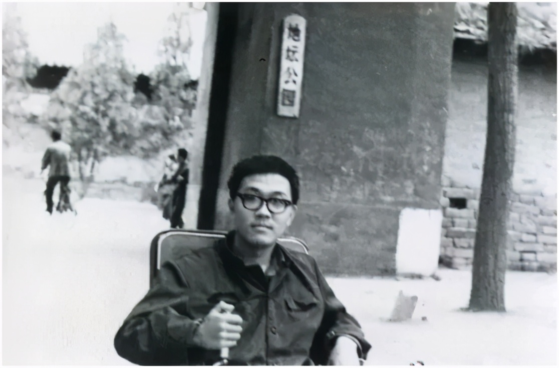 史铁生的逆境,史铁生在逆境中成长的故事