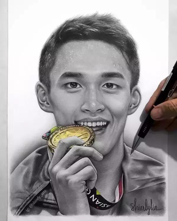 她画的素描比本人还美！比照片还真实，24万网友已被她征服