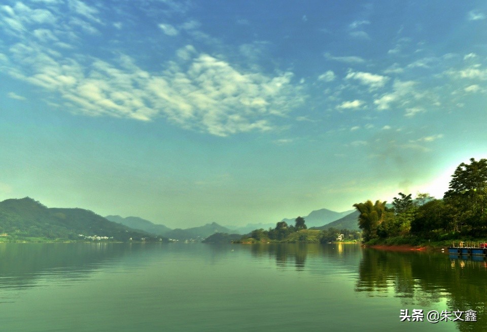 有一种生活叫长寿岛上梦巴马，来一场裸浴景中境如仙