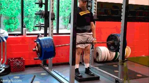 硬拉头晕还能继续训练吗,硬拉晕倒了怎么办