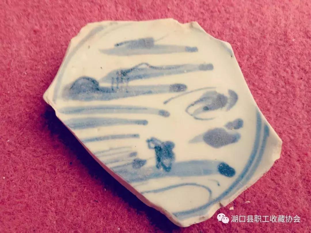 湖口一男子竟然收藏了这么多宝贝，让人大开眼界！