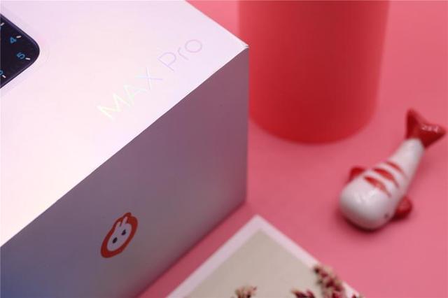 小天才儿童手表和小寻y2s对比 (小寻儿童手表y2和z7哪个好)