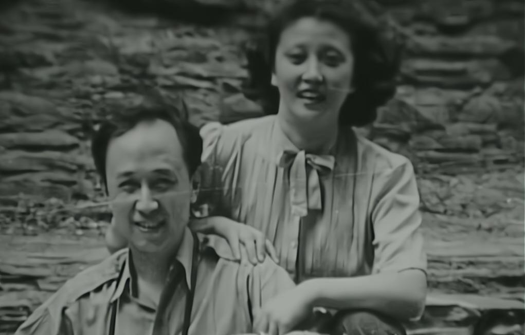 嫁给了干哥哥钱学森，成就学生李双江，蒋英如何活成了一代传奇？