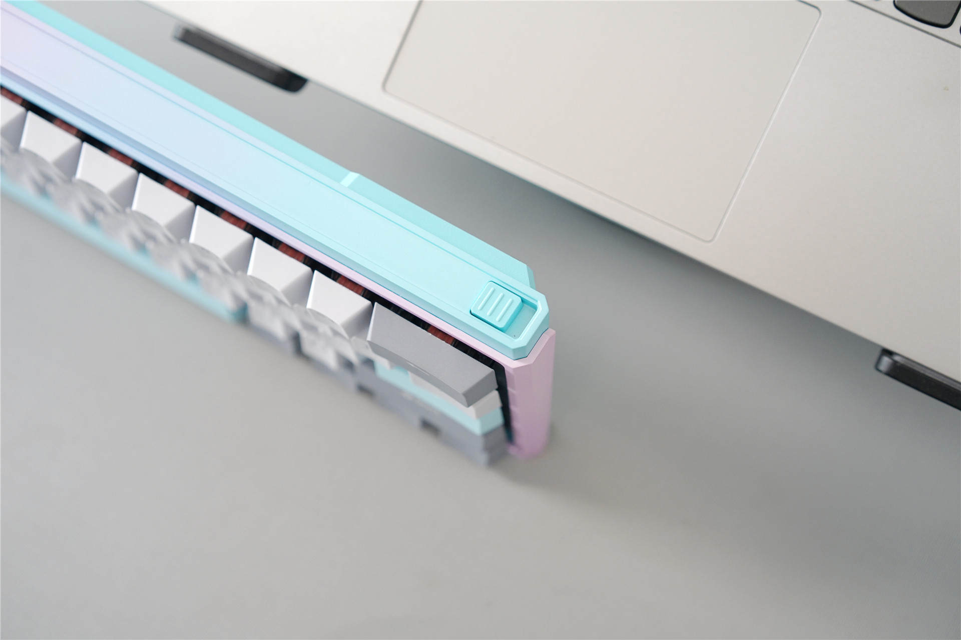 杜伽最新键盘,杜伽k310机械键盘简单上手