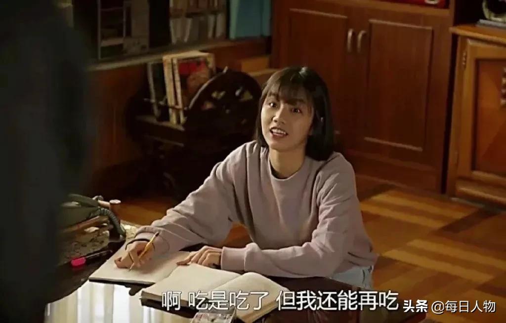 一千块买口罩，三千块买睡衣，疫情期间的女性账本