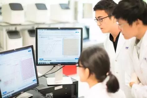 新中产困境,新中产阶级的痛点