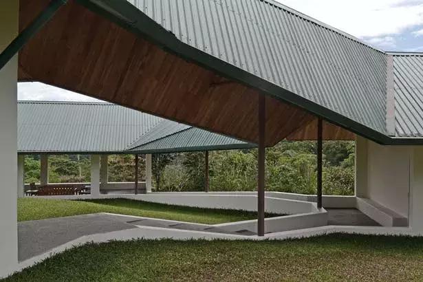 有梯形组成的房子几何图,几何图案组成的房子