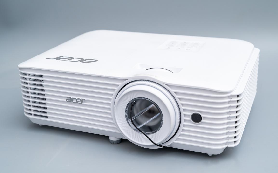 宏碁投影仪x6800的使用方法,宏碁1080p短焦投影仪使用方法