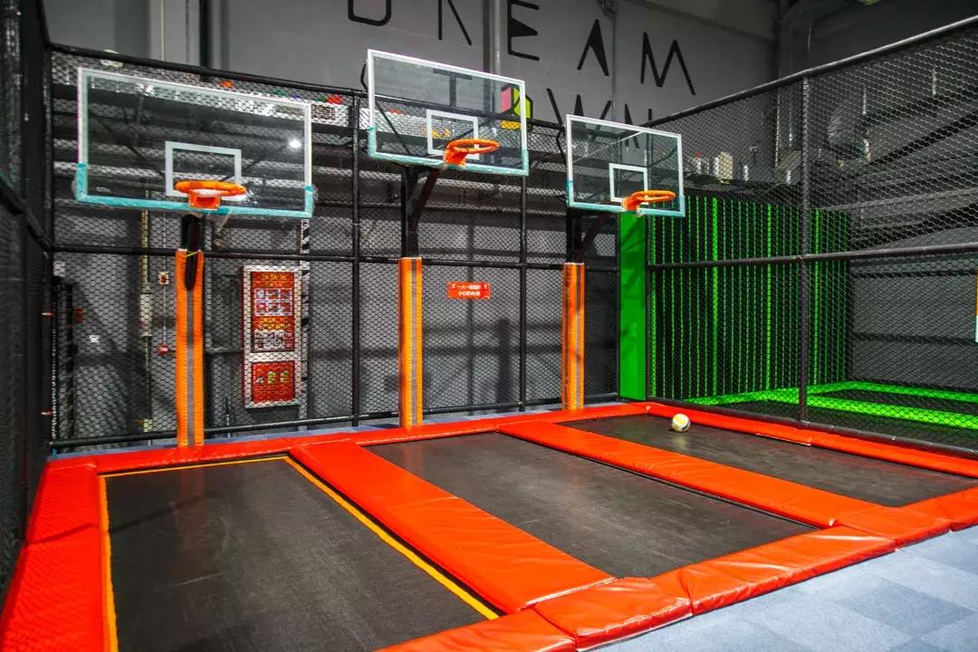 让全家老少玩上瘾的巨型嗨玩基地，1周年店庆活动炸翻全场！