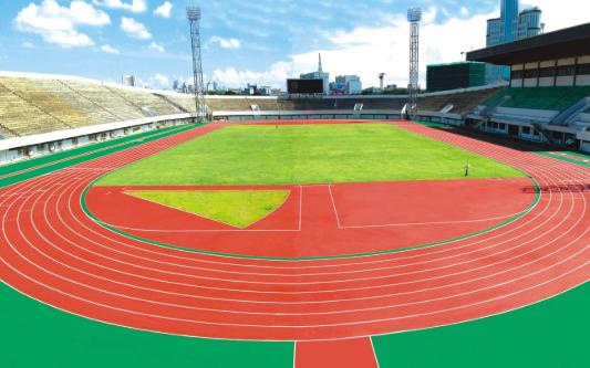 标准田径场地照明设计,标准的田径场地面积