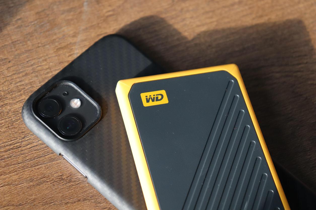 西数MyPassportSSD固态移动硬盘,西数mypassport随行版