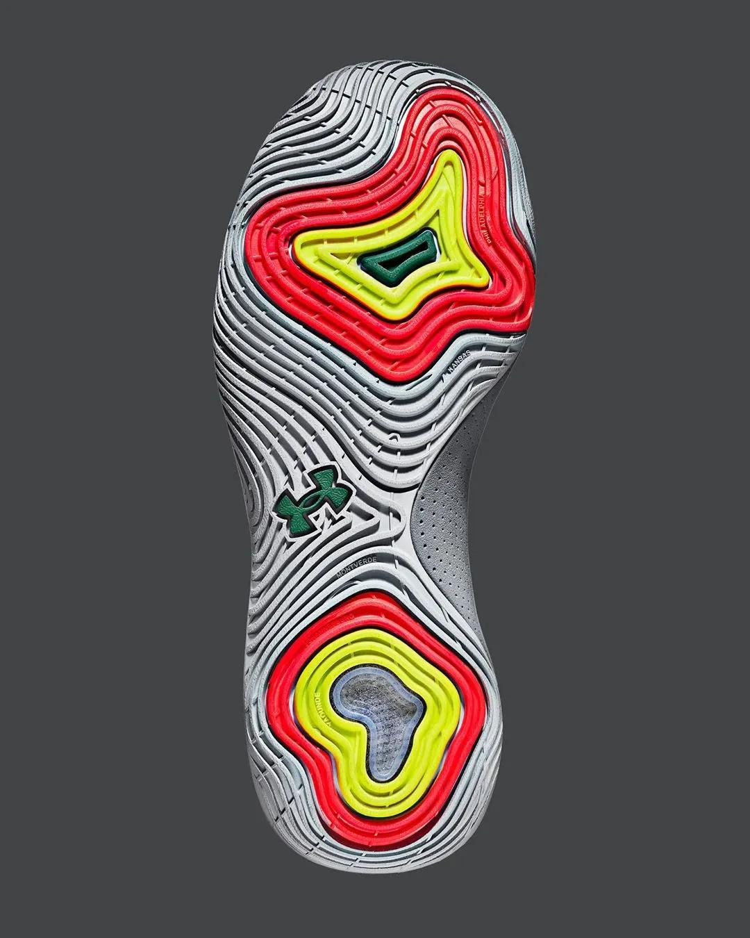 铭眼看手稿|UnderArmourEmbiid1