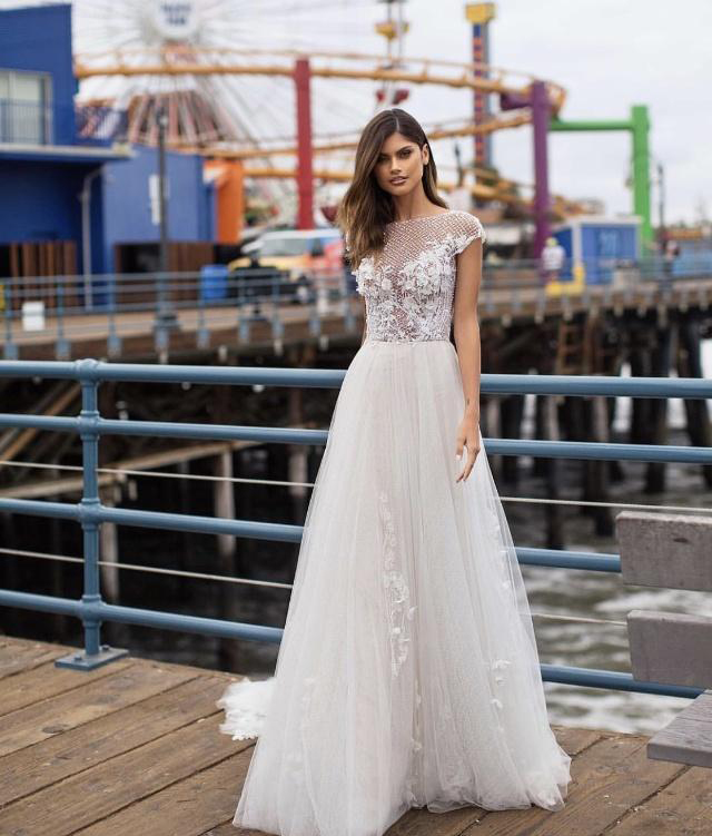 波兰最好看的婚纱,milla婚纱裙