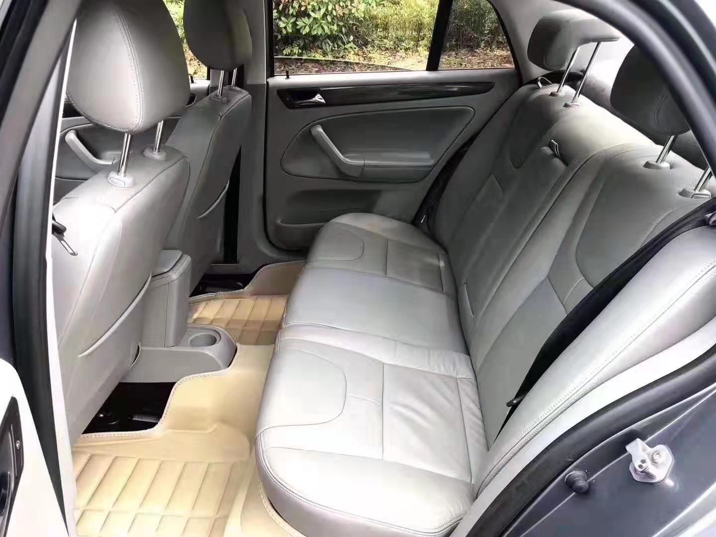 2013年大众宝来二手车手动,二手车2013大众宝来值得买吗