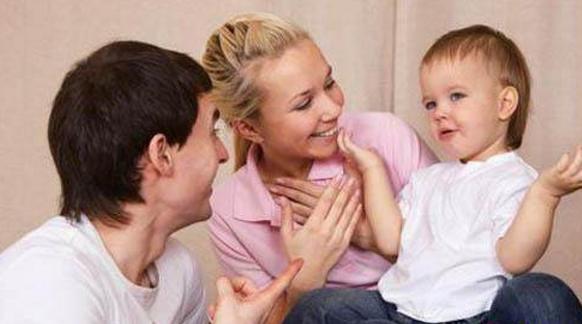 孩子老是插话怎么教育,孩子喜欢插话解决方法