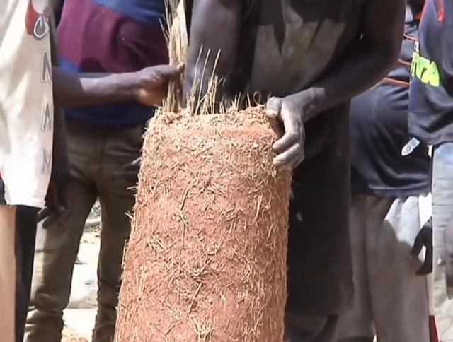 黑人跨入铁器时代的关键！揭秘两千年前的黑人冶铁术，包教不包会