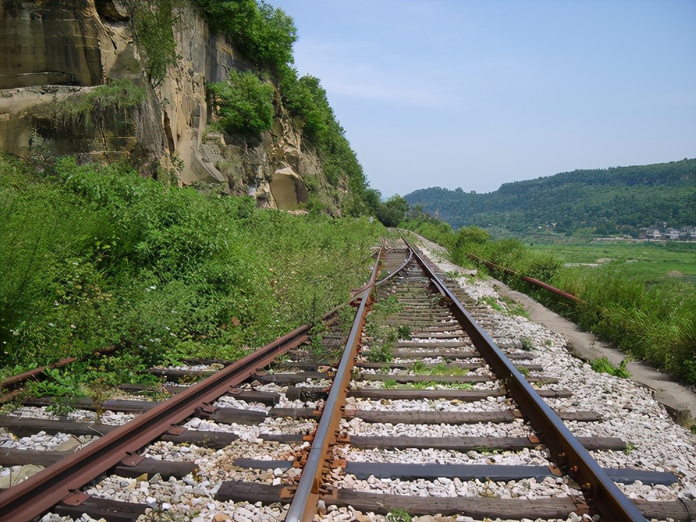 运转昭化站，探秘821厂铁路专线