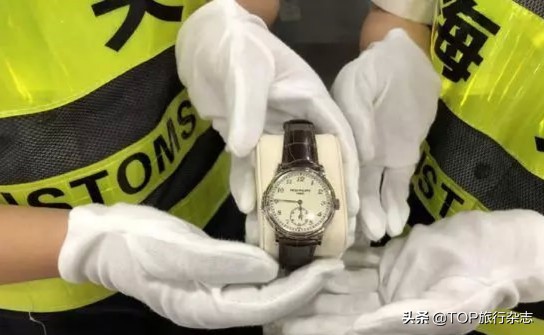 旅客带275万名表入境被查获,旅客带275万表被海关查