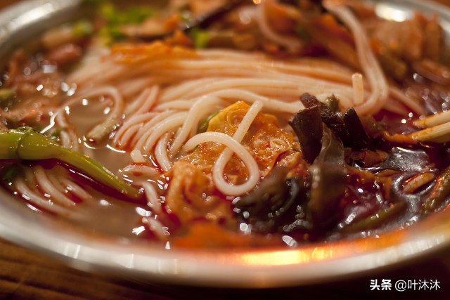 柳州螺蛳粉袋装煮法,柳州螺蛳粉怎么煮简单教程