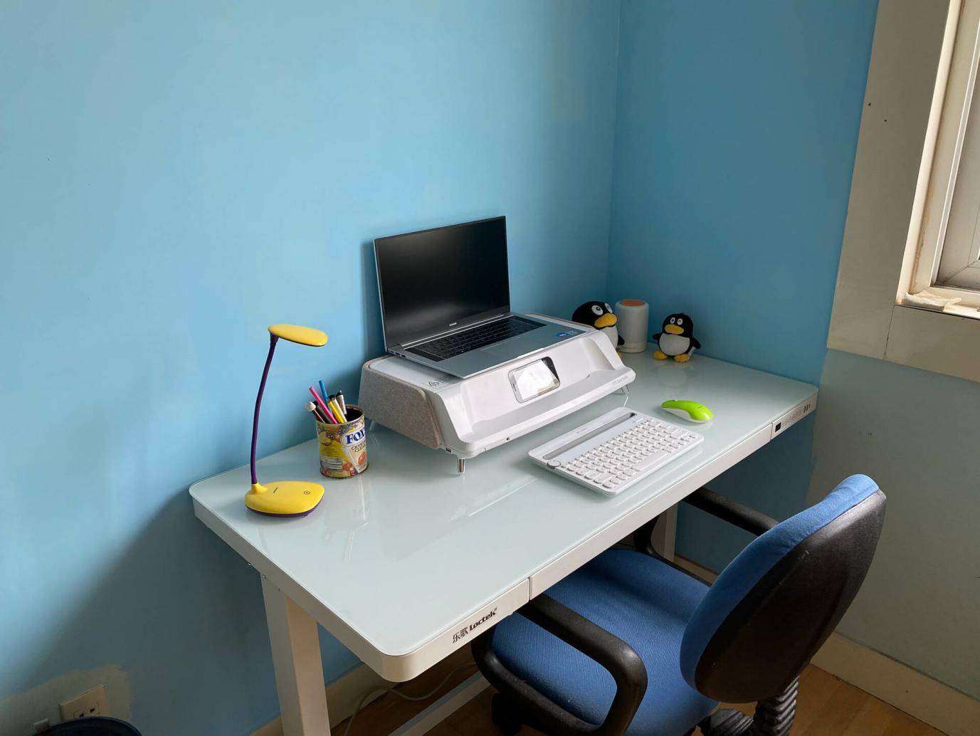 股价涨了五倍多，乐歌电动桌真的这么神奇吗？开箱到使用实测