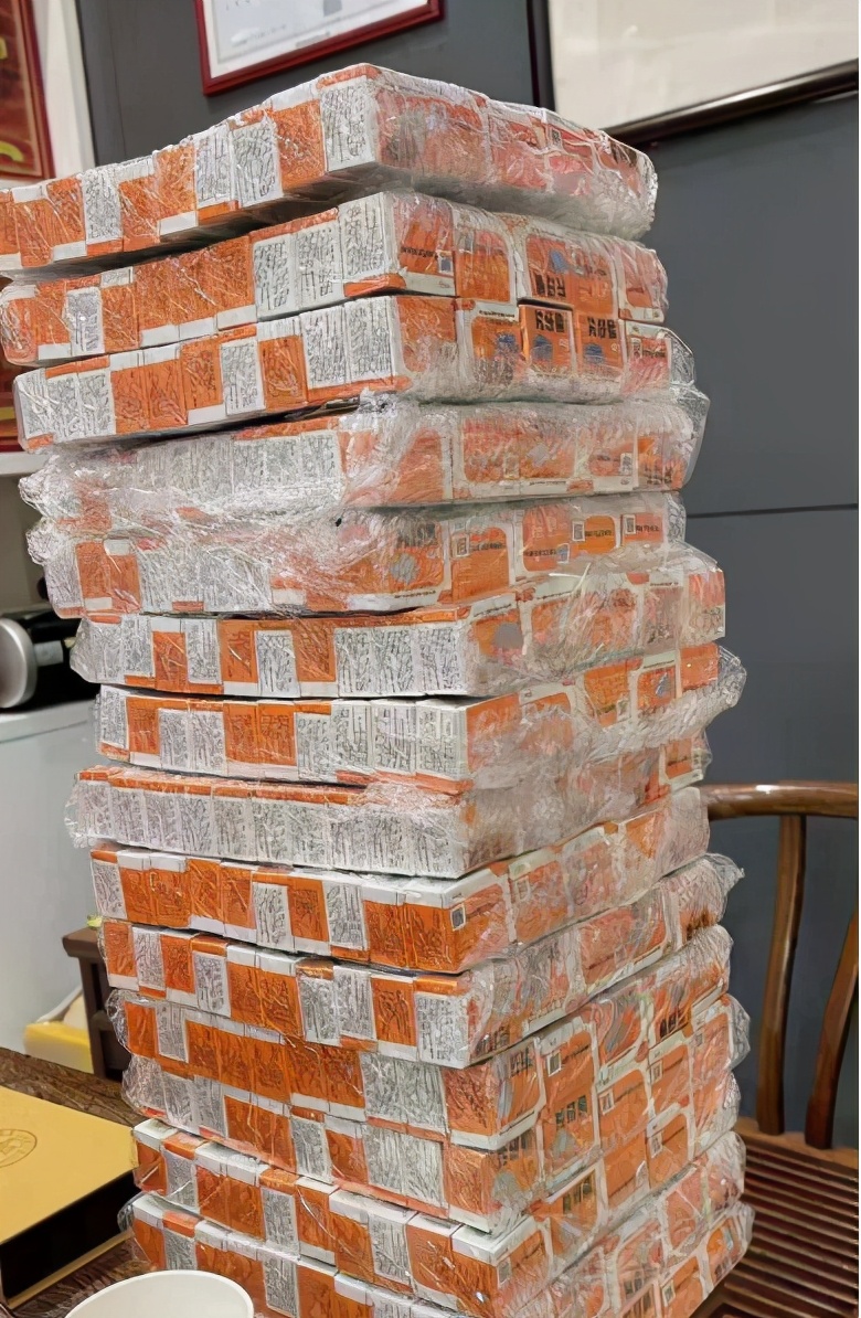 喝白酒配片仔癀,片仔癀正确吃法