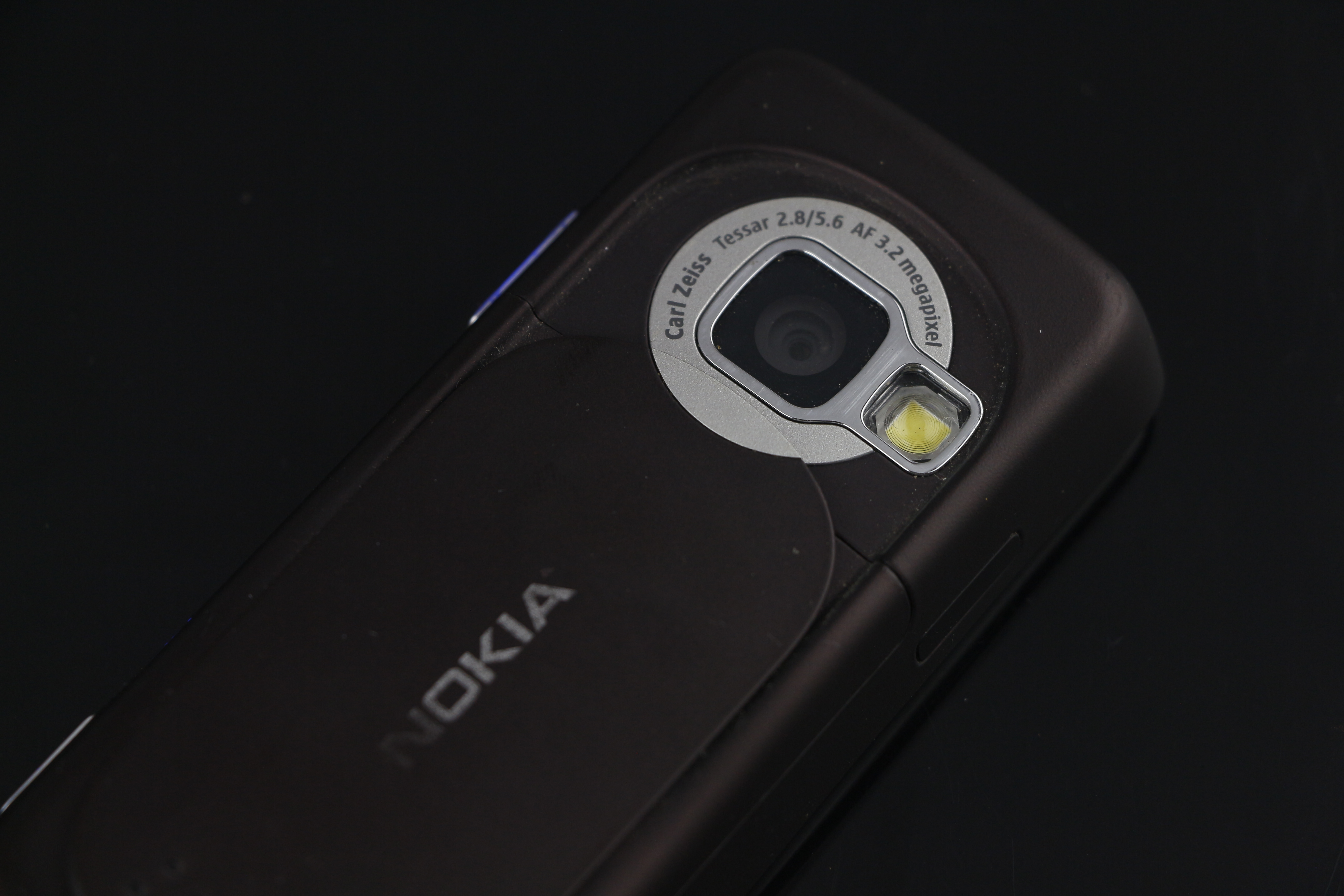 诺基亚n73当年售价多少,诺基亚n73有全新的吗