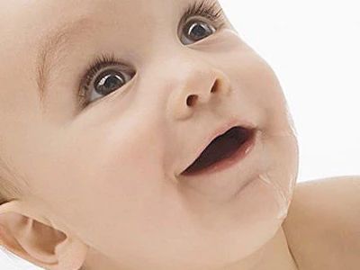 宝宝淹脖子导致破皮抹什么好得快,婴儿脖子淹了破皮可以擦紫草油吗