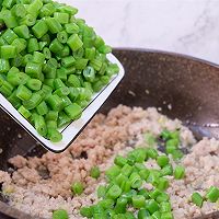 肉末橄榄菜四季豆膳食纤维含量表,肉末橄榄菜炒四季豆丁的做法大全