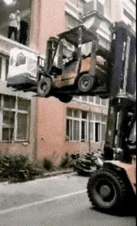 “你太低估了我的脚气，不知道还有没有救？”年轻总要付出代价