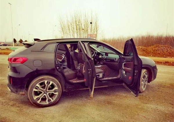 买了车被当成大款是怎样的体验？网友：借车的人更没脸没皮了！