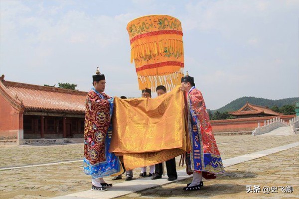 乾隆皇帝裹尸布,乾隆墓被子