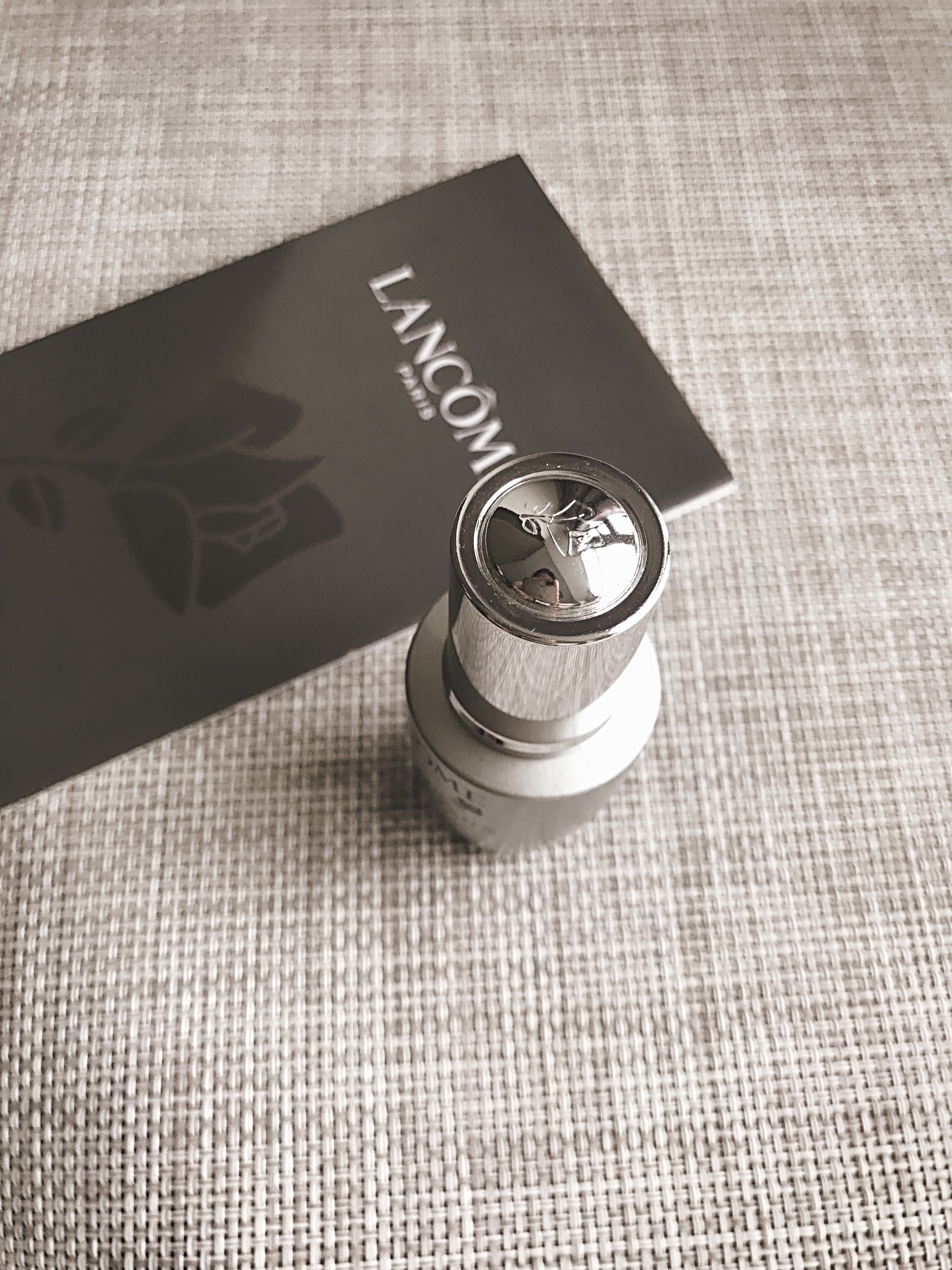 兰蔻大眼精华真假对比,兰蔻小黑瓶大眼精华