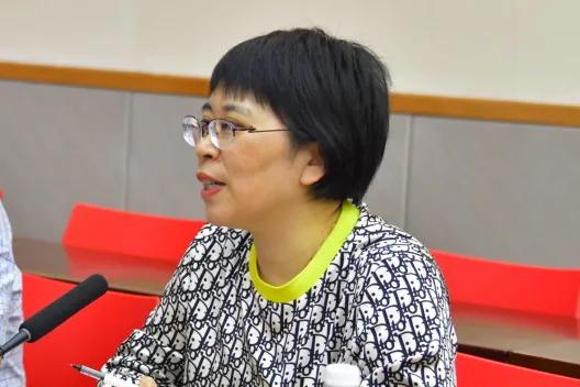 瀛﹀啗涓vs鑻嶅崡涓瓒崇悆,鑻嶅崡涓鍜屽鍐涗腑瀛︾殑鍏崇郴