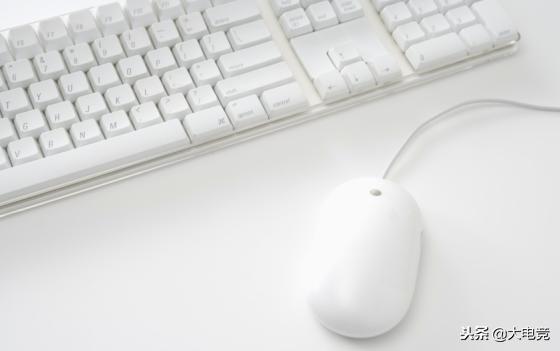 电竞陪玩是不是不务正业,怎么看待电竞陪玩变味