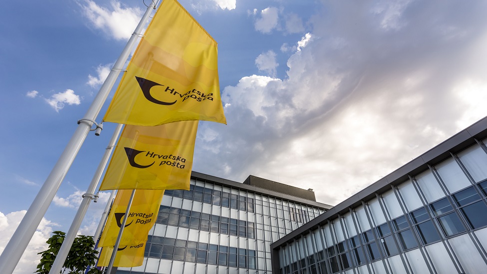 克罗地亚邮政局销售加密货币，洪灾导致温哥华港铁路服务中断