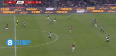 米兰著名角球还没发出来就判点球,米兰两次罚丢点球