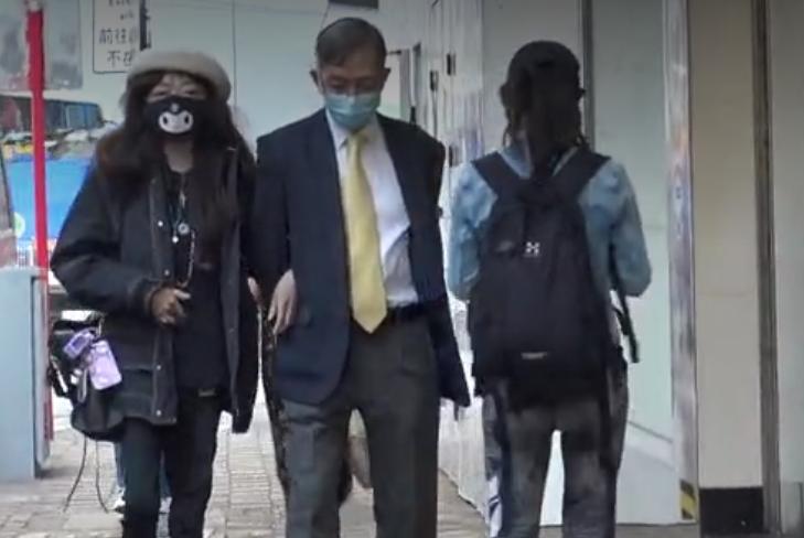 伍智恒与杨爱瑾,伍智恒杨爱瑾像吗