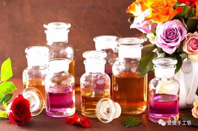 纯露是什么纯露的功效与作用,纯露的作用是什么