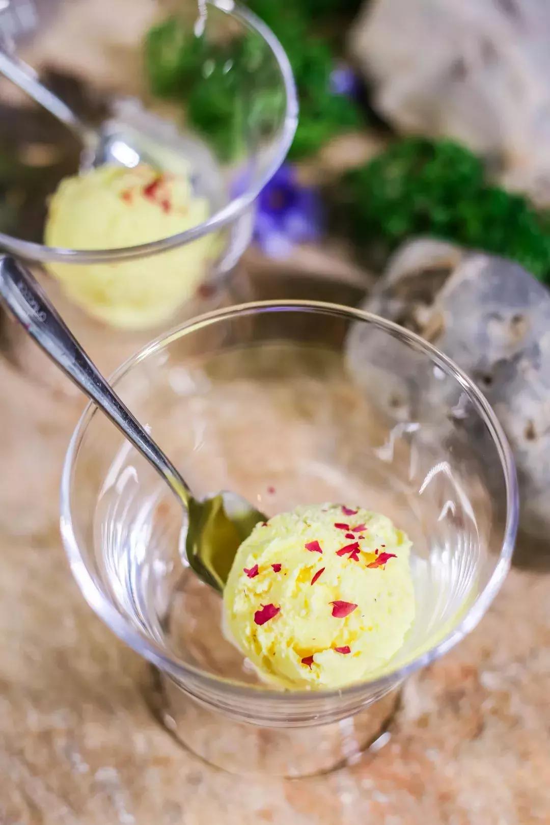 厦门超贵贵贵贵“保姆烤肉”！一口627元！借钱也要来吃……