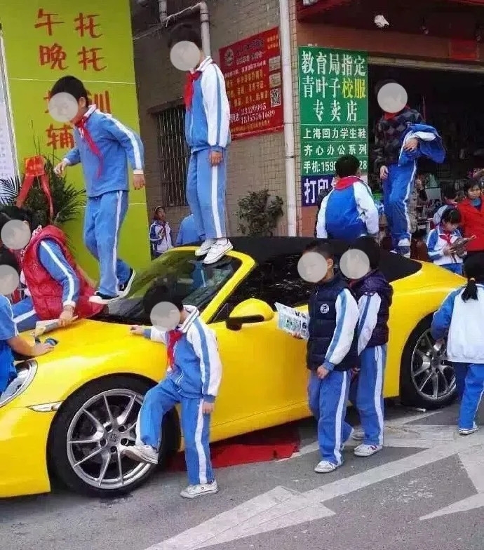 广州高校突现众多改装车,中国改装文化跨出了重要一步!