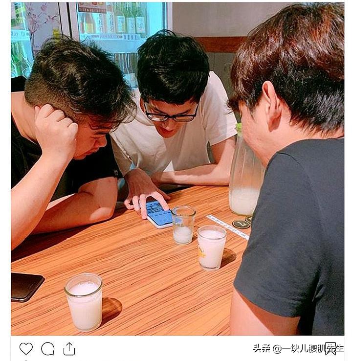 电竞诗人王多多解说金句top10,电竞诗人王多多参加诗词大会