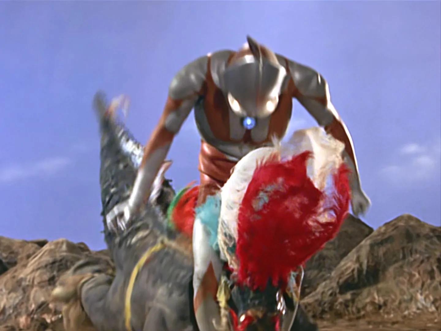 奥特曼的起源1966,初代奥特曼和佐菲奥特曼的区别