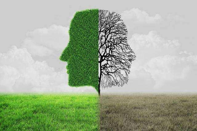 去超市上班月入2000，只休四天，为何还有人干？原因太现实了