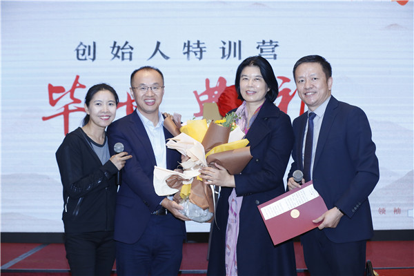 王利芬教授现状,央视王利芬简历