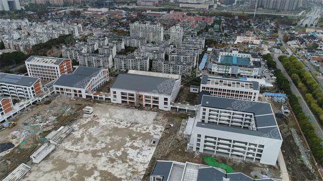 鐞存箹灏忓鍜岄敠鑽峰皬瀛﹀摢涓ソ,鐞存箹瀹跺洯閿﹁嵎涓