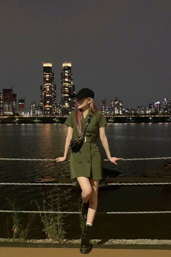 关晓彤金泫雅,周洁琼关晓彤泫雅同款