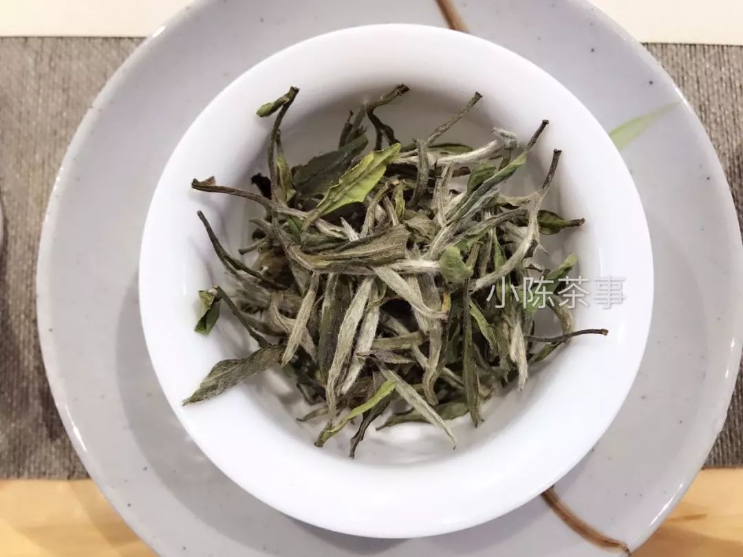 空腹喝茶具体是多长时间,空腹喝绿茶怎样