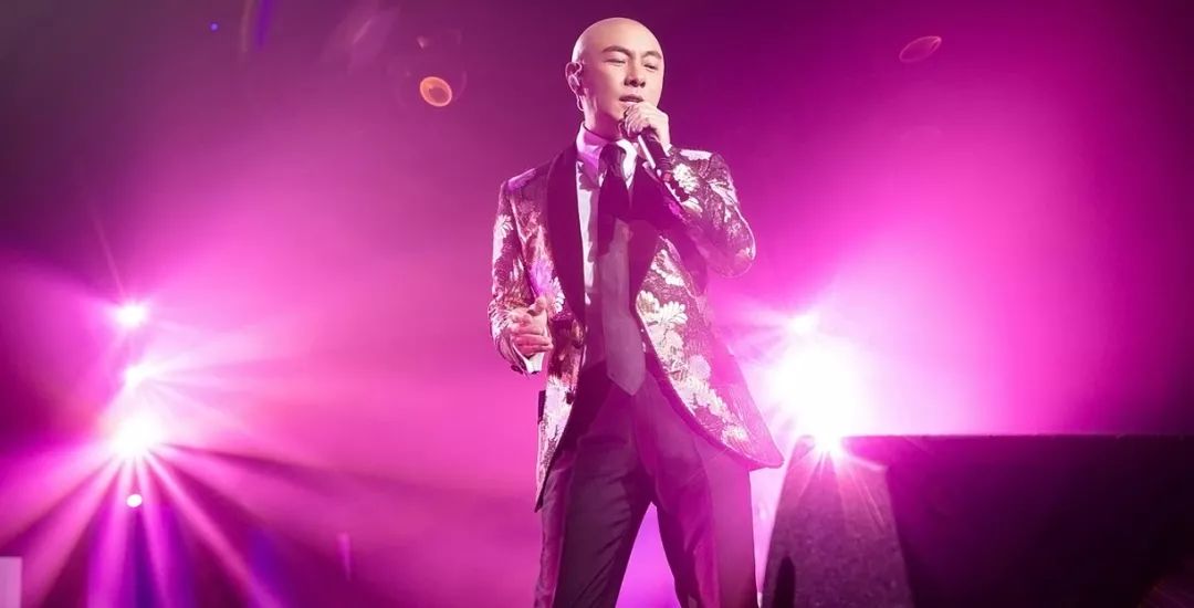 嗨唱转起来张卫健是哪一季,张卫健嗨唱转起来唱歌