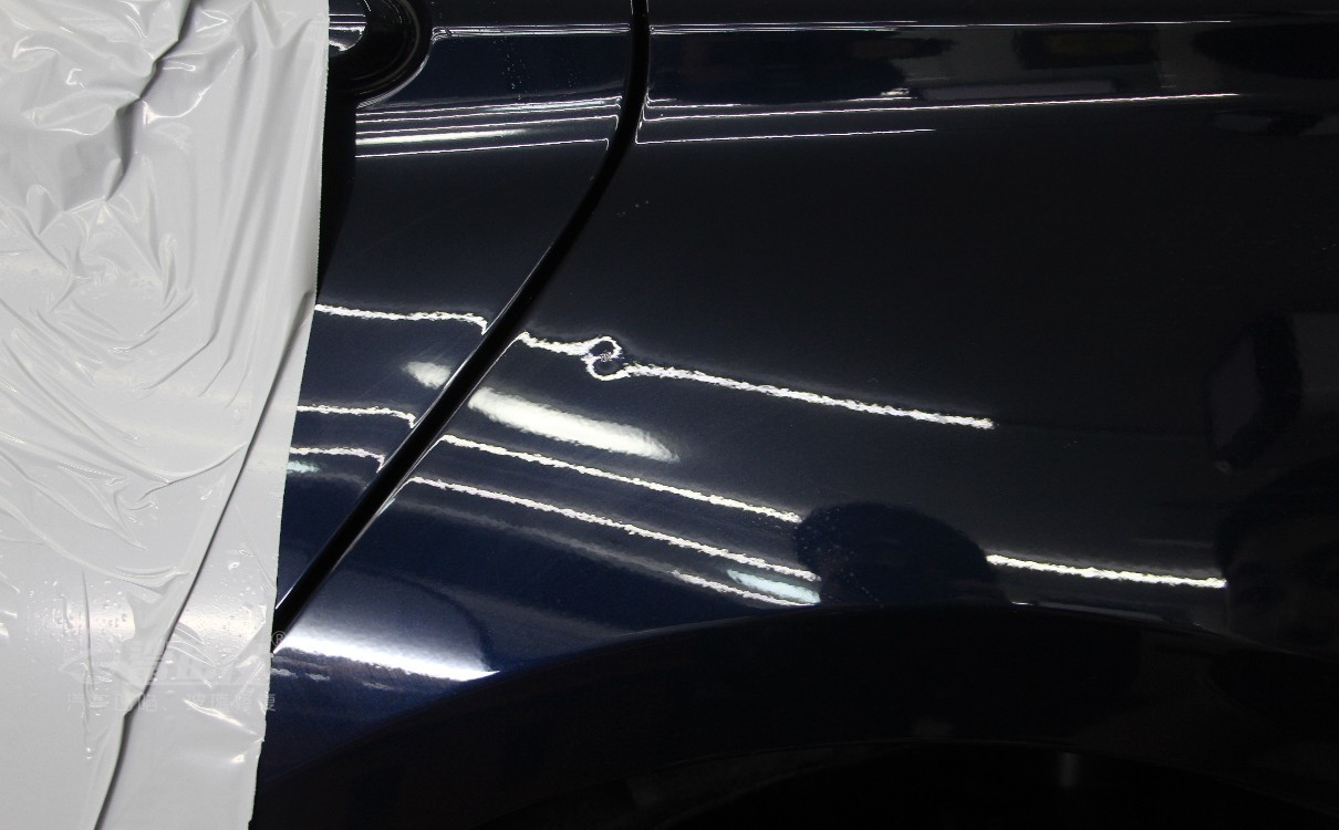 车身石子砸的小坑修复多少钱,车身石子打的坑掉漆怎么修复