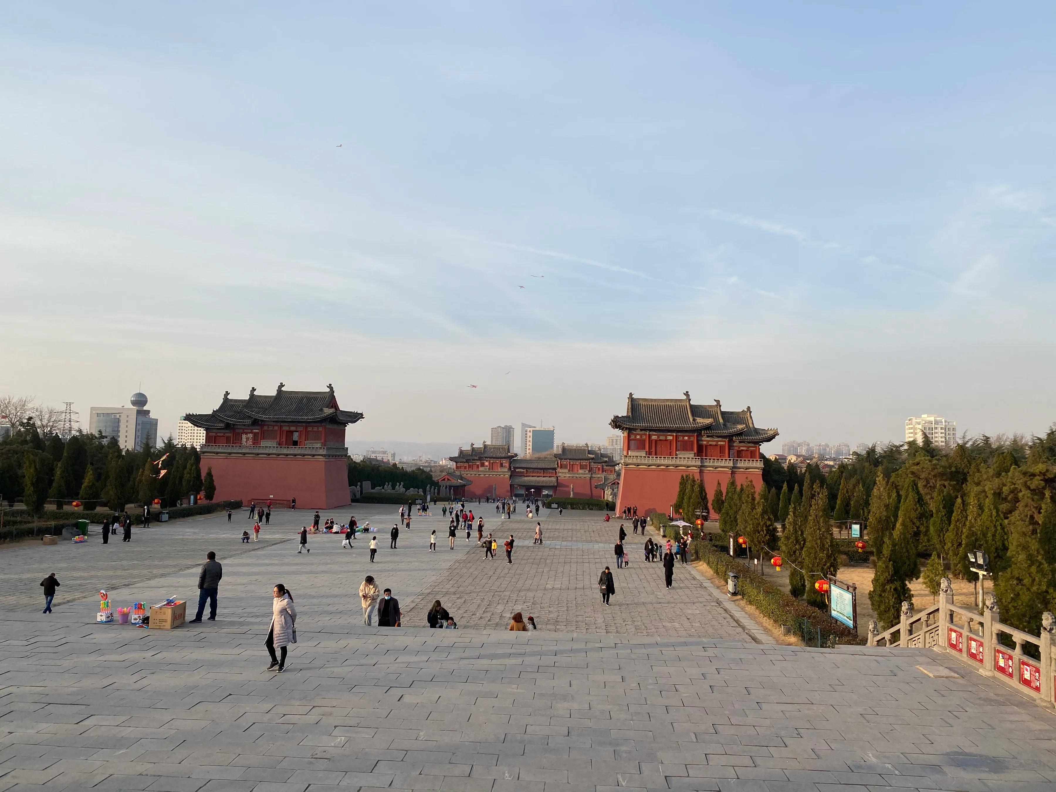 想去郑州玩推荐几个地方和路线,想在周边走走